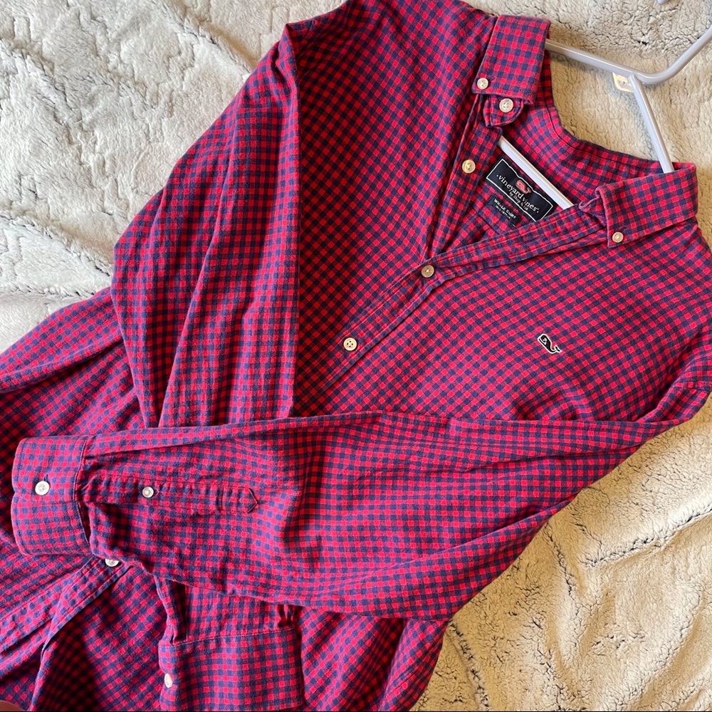 Vineyard Vines Men’s Flannel Button Up